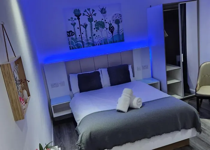 Crosskeys 3* Edinburgh