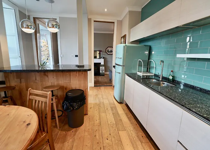 Spacious 2 Bed Next To Royal Mile & Waverley Lejlighed *