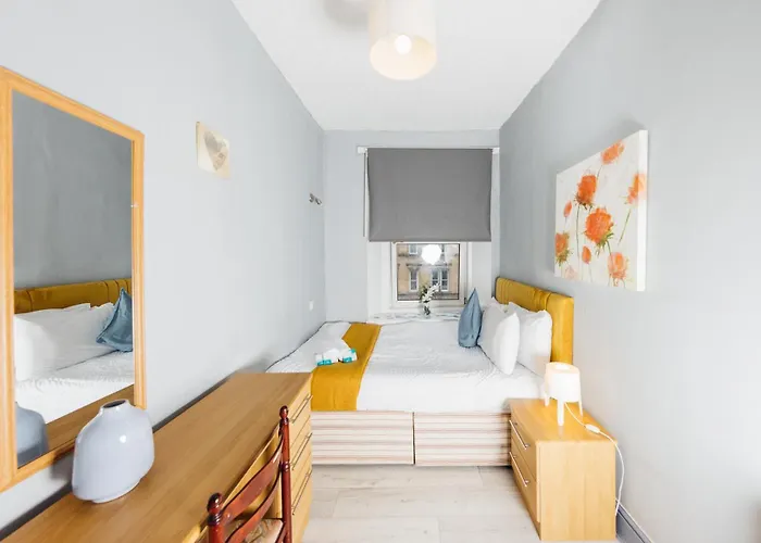 Warm&welcoming Centre By Meadows 5