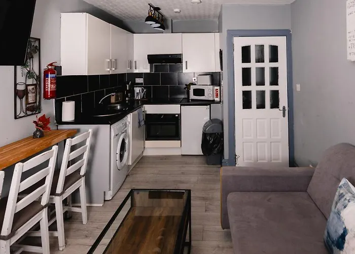 Warm&welcoming Centre By Meadows 5 *