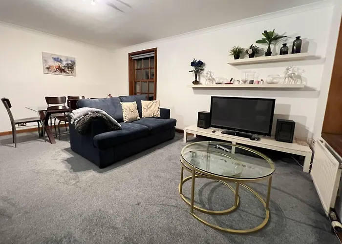 2br Flat Historic Centre Sleeps 5 אדינבורו