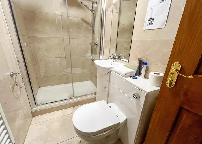 Charming 2bed In The Heart Of דירה *