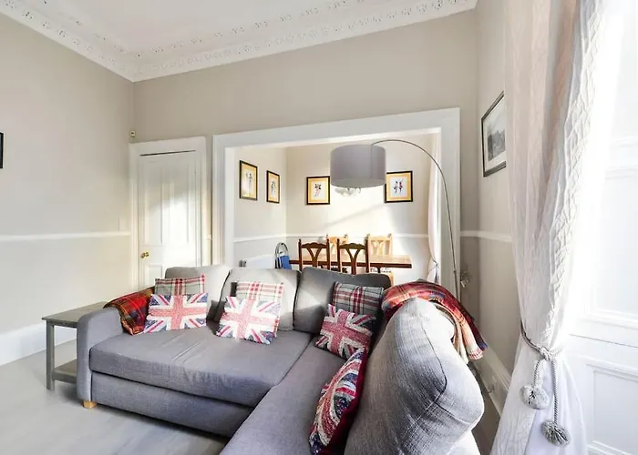 شقة George Iv Bridge - Superbly Located 3 Bedroom! إدنبرة