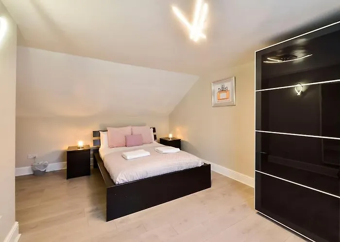 شقة George Iv Bridge - Superbly Located 3 Bedroom! *