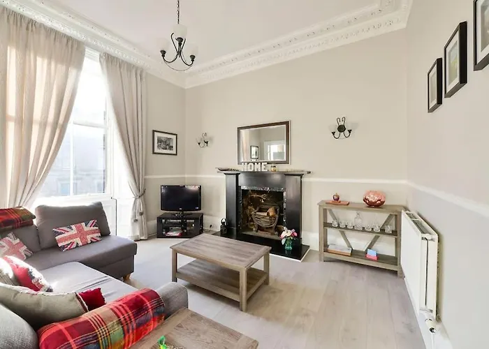 George Iv Bridge - Superbly Located 3 Bedroom! * إدنبرة