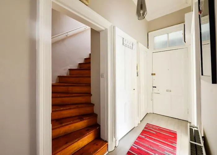 شقة George Iv Bridge - Superbly Located 3 Bedroom!