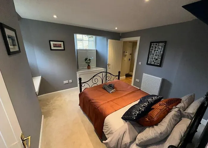 Villa The Gate House - 3 Bed & Parking