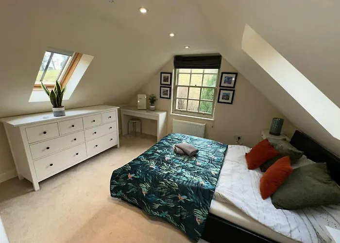 Villa The Gate House - 3 Bed & Parking