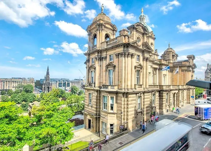 Apartamento Modern Flat With Views By The Royal Mile Edimburgo