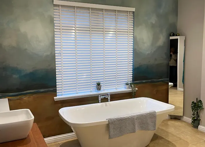 Ultra Stylish Furnished In Edinburg