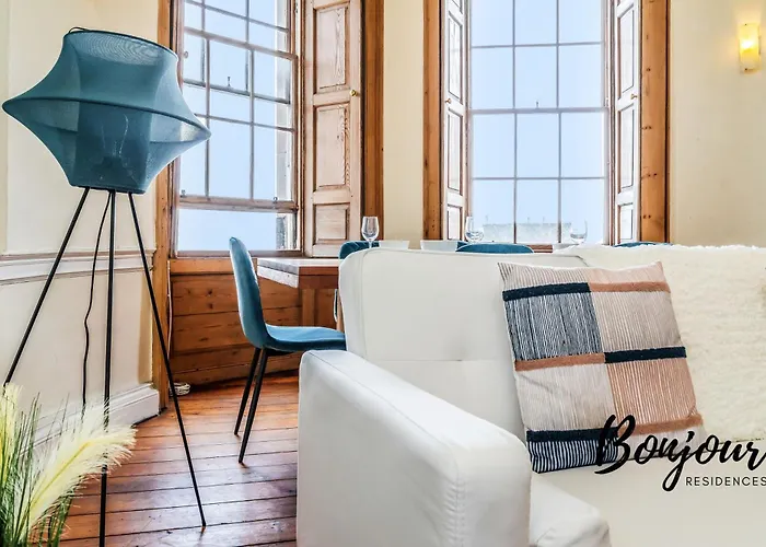 Lägenhet Belleville Central St James Quarter Free Offsite Parking & Views By Bonjour Residences *