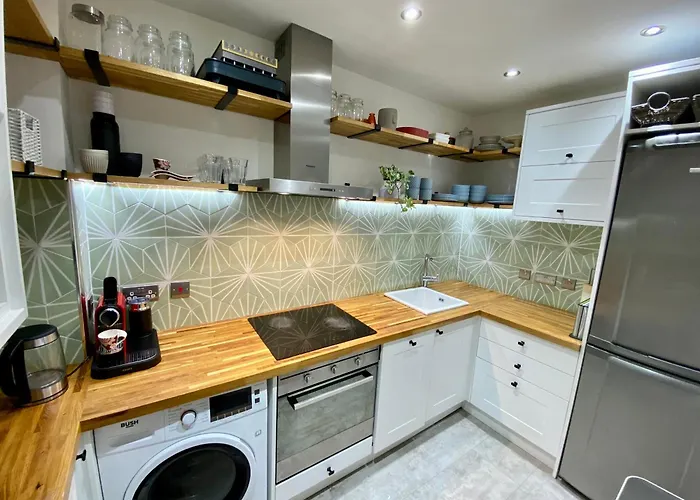 Traveller Award Winner 2024 - With 3 Beds אדינבורו