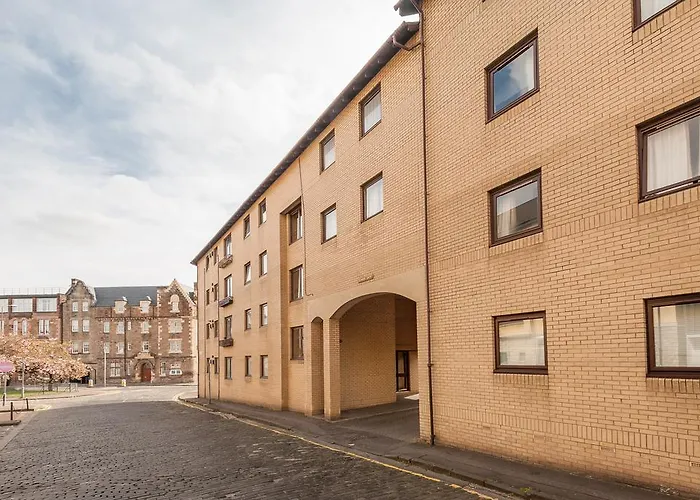 Gilmour's Entry * Edinburgh