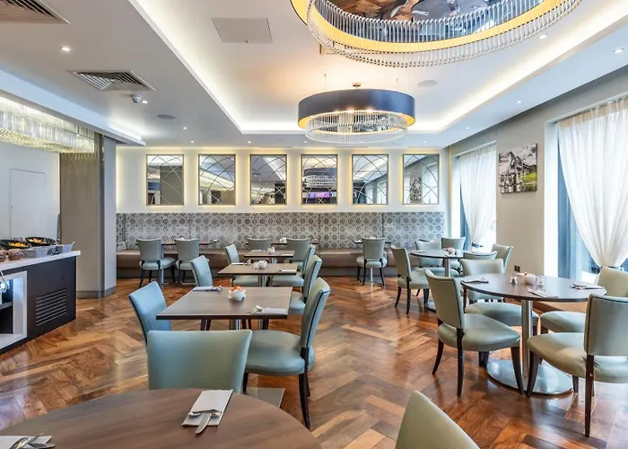 Mercure Haymarket Hotel 4*