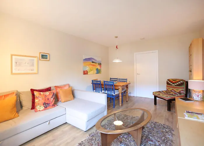 2-bedroom Old Town