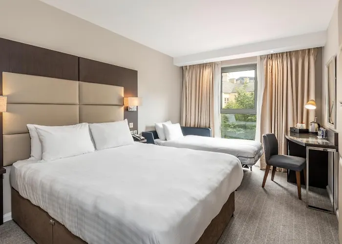 Mercure Haymarket 4*