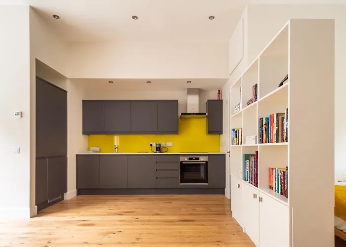 דירה Artist's In Stockbridge