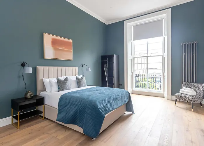 Dragon Luxury Serviced At Walker Street