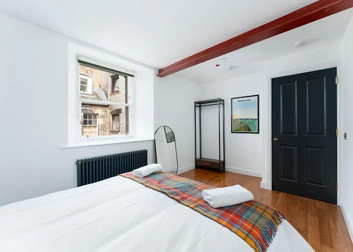 Aparthotel 89 The Merchants- Chic By The House Of Danu Edinburgh