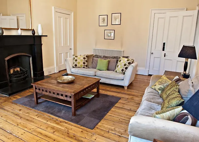 דירה Haddington Place