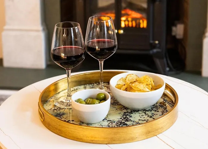 شقة Righ - Luxurious Centre Three Bedroom