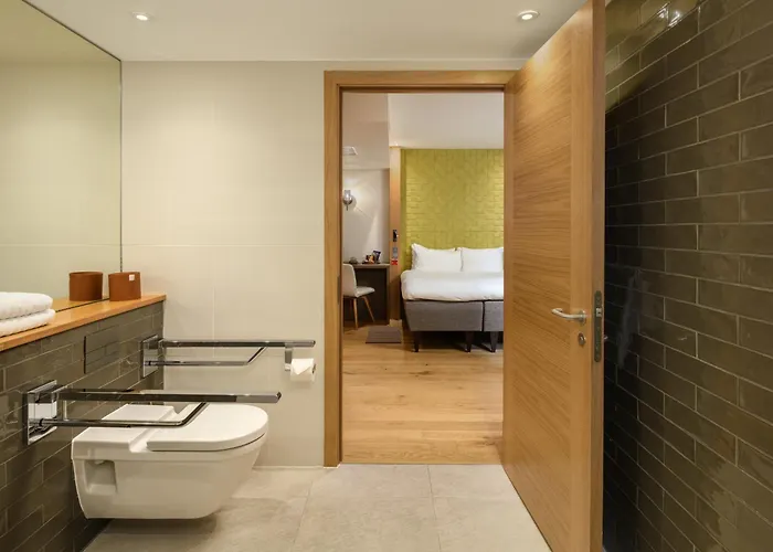 Market Street Hotel 4*