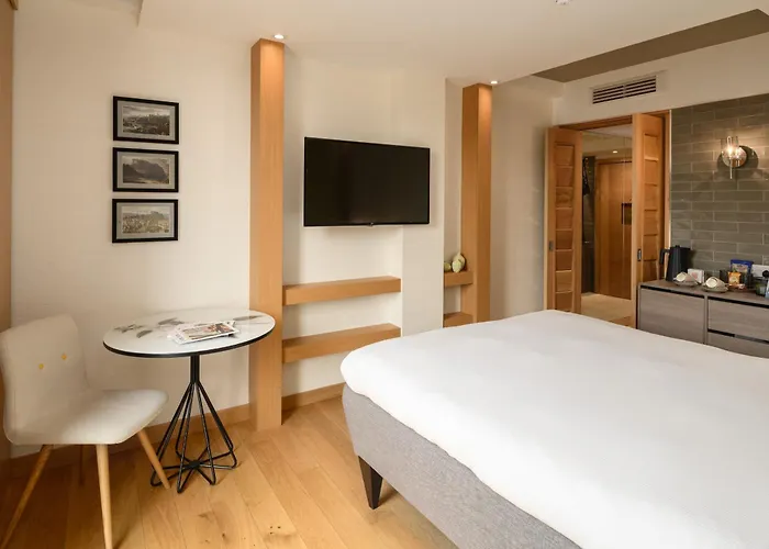 Market Street Hotel 4*