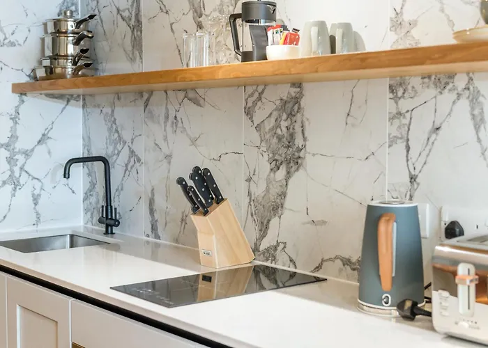 Km Apartment *