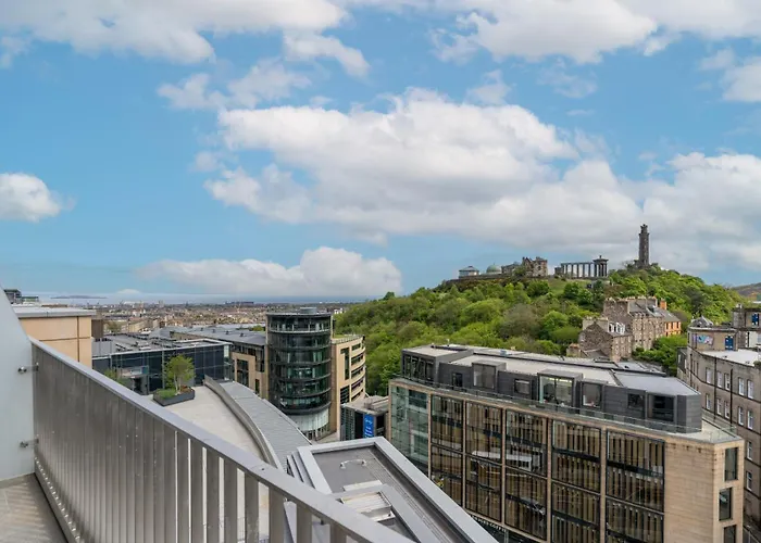公寓式酒店 Roomzzz
