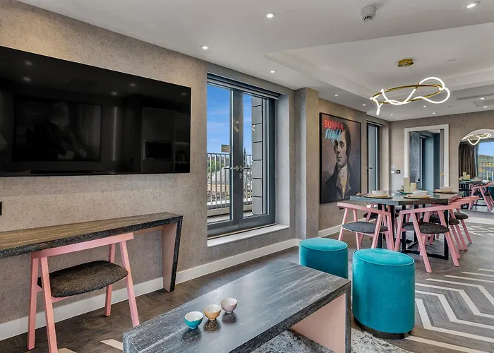 公寓式酒店 Roomzzz 爱丁堡