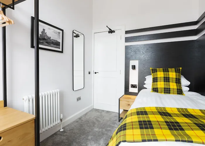 Castle Park 4*