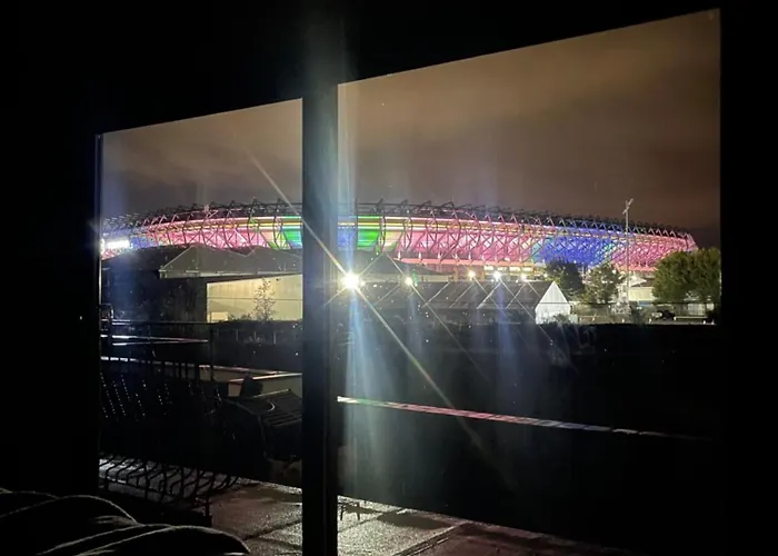 Holiday home Large Modern Family In Murrayfield - Very Close To Centre - 10 Mins By Direct Bus - Private Driveway & Garden Edinburgh