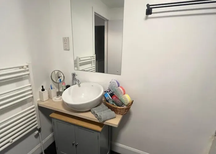 Boyds Entry Flat Old Town