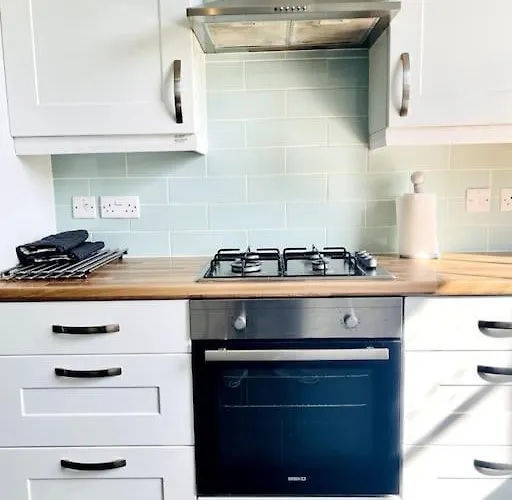 Daire Lauriston Park *