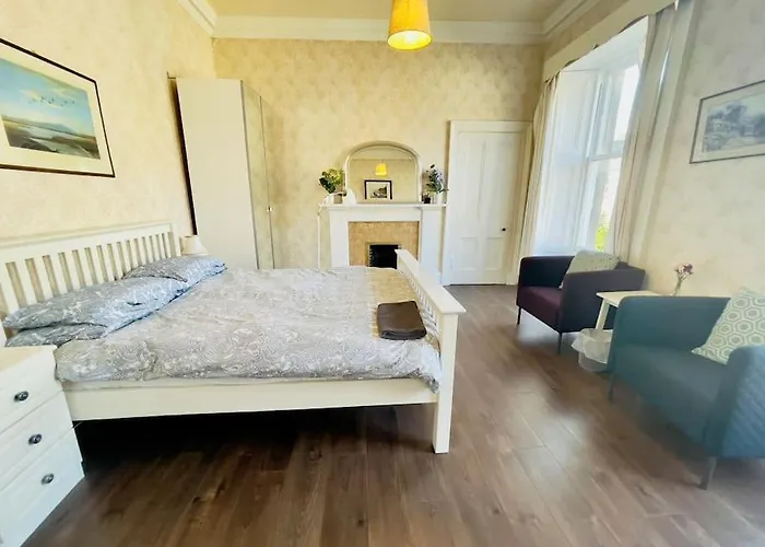 Lauriston Park Edinburgh