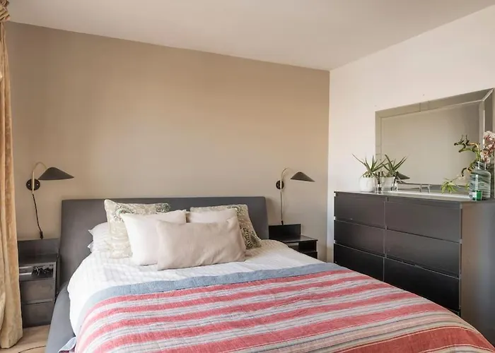 Calming Sea View Apartament *