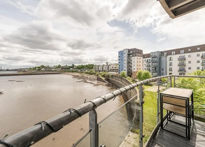 Calming Sea View Apartament