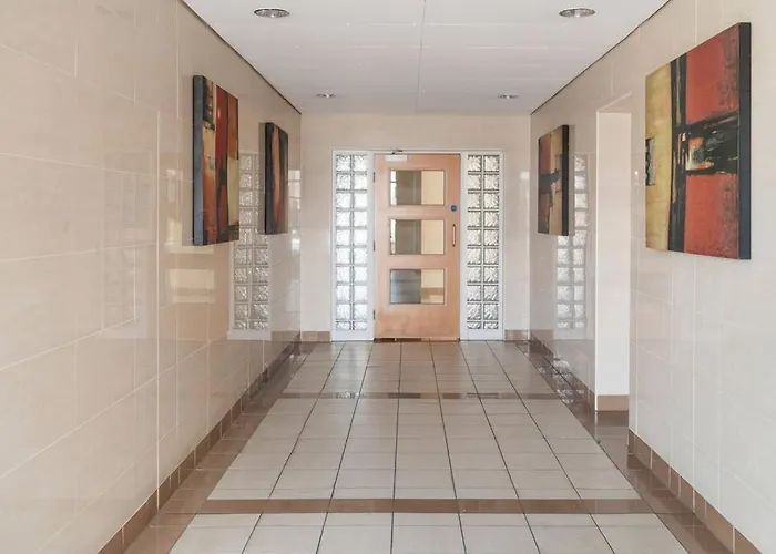 Calming Sea View Apartament Edynburg