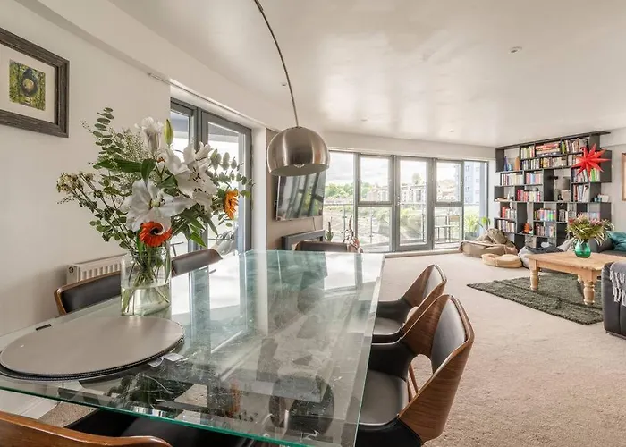 Calming Sea View אדינבורו