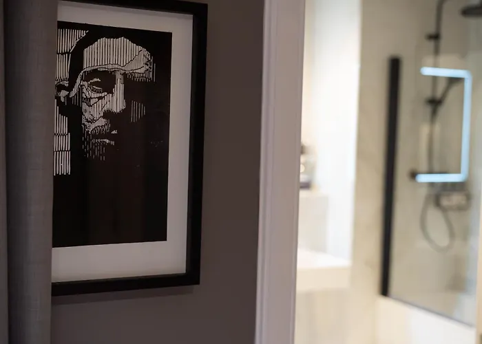 The Scott Отель