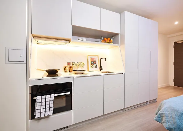 Joivy At Iona Street - Adults Only Apartment *