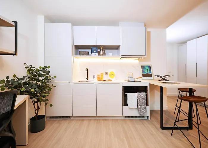 Joivy At Iona Street - Adults Only