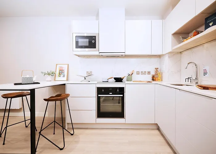 Joivy At Iona Street - Adults Only Apartman Edinburgh