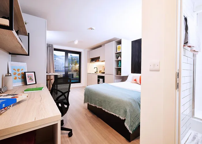 Joivy At Iona Street - Adults Only Apartment