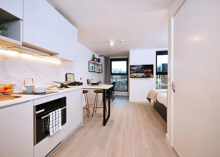 Joivy At Iona Street - Adults Only