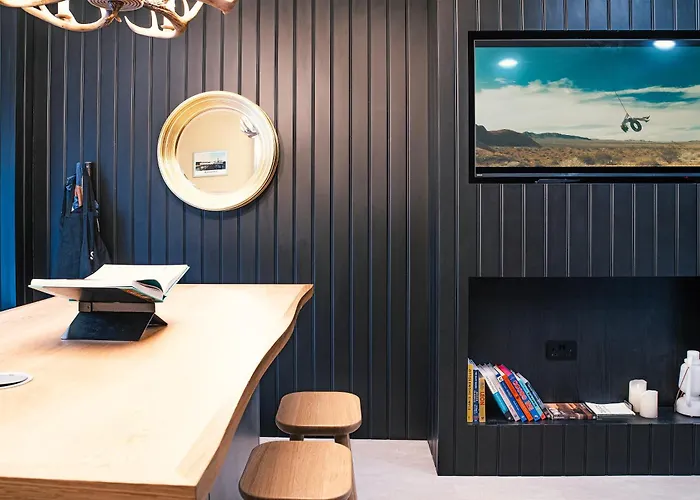 Joivy At Iona Street - Adults Only *