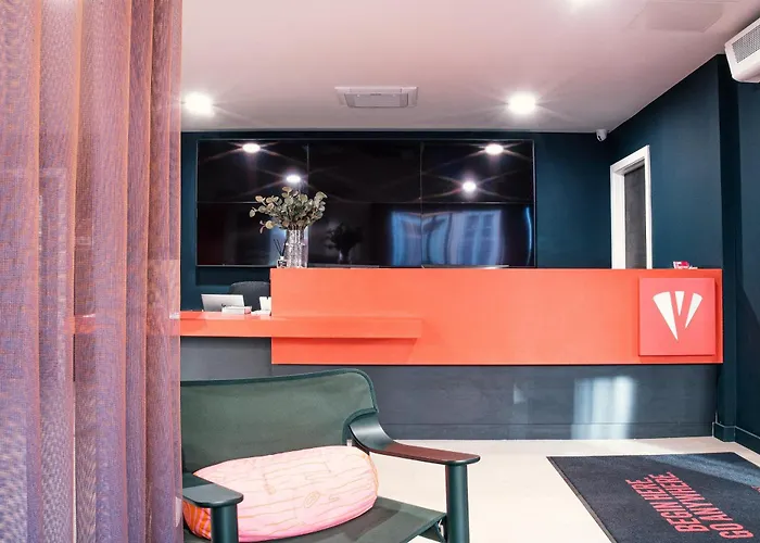 Joivy At Iona Street - Adults Only