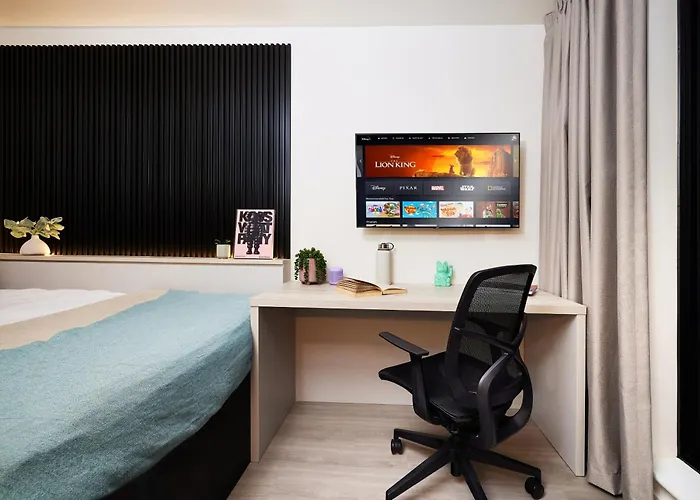 Joivy At Iona Street - Adults Only Apartment Edinburgh