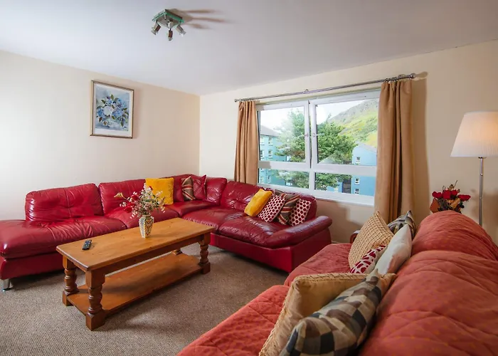 Fab Arthur Seat Views, Old Town Apartment *