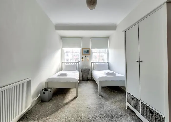 Apartament Modern Royal Mile 2 Bed Flat - Pass The Keys